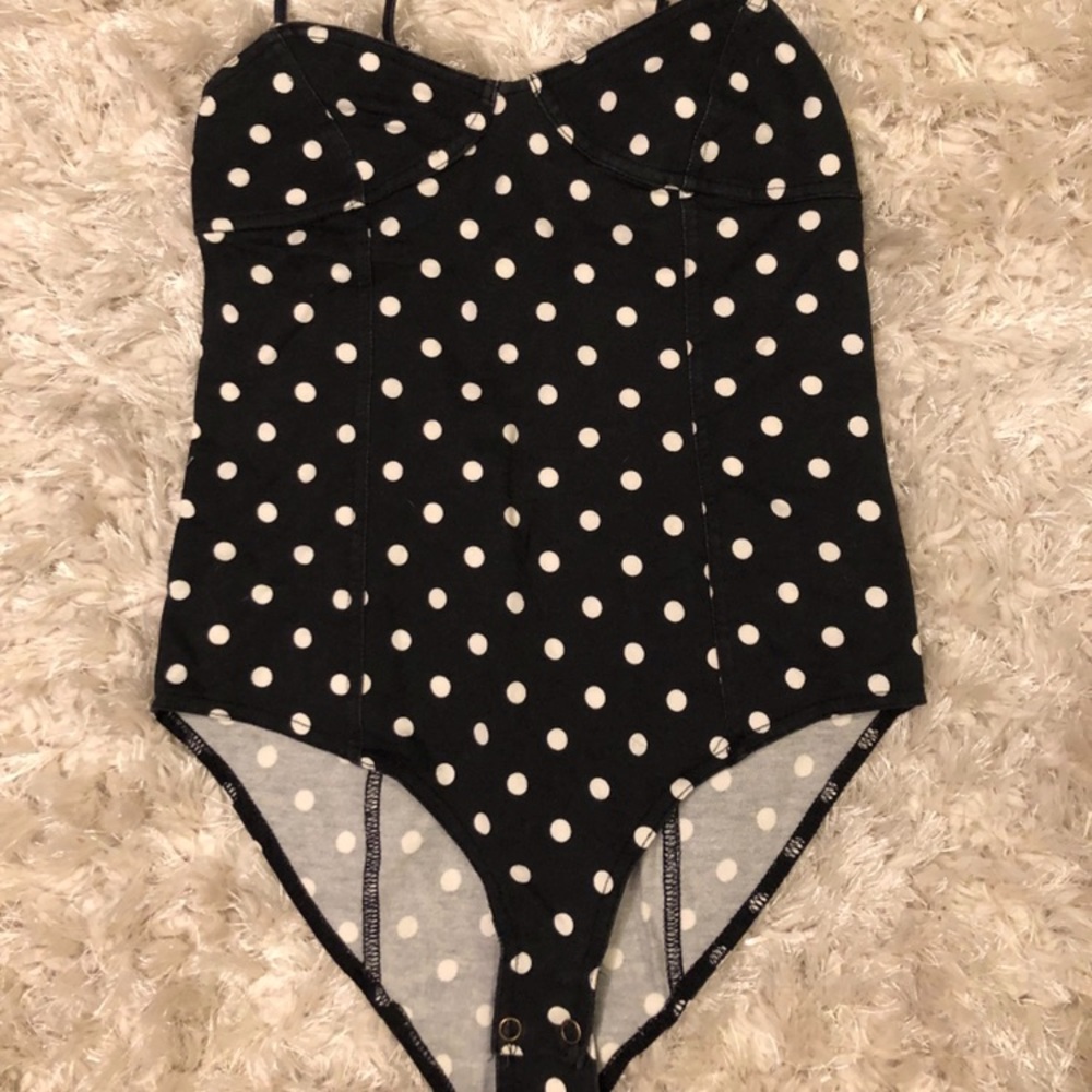 Polka dot body suit